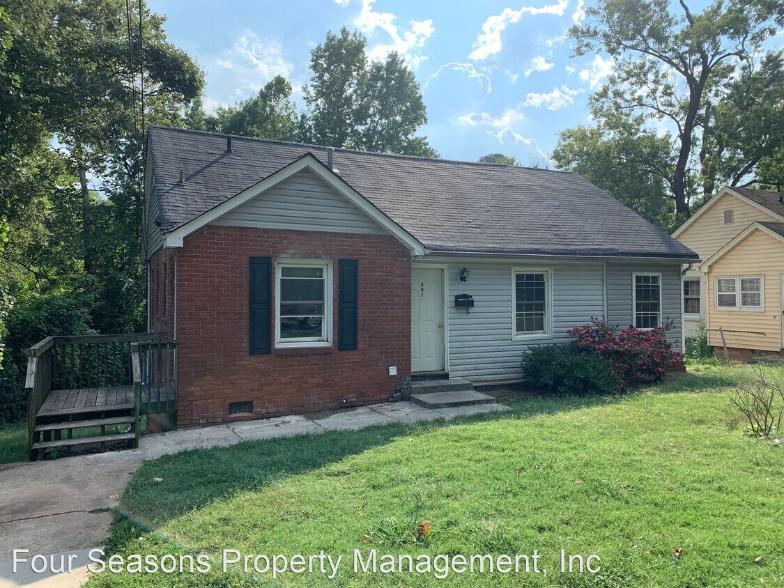 Primary Photo - 3 br, 2 bath House - 601 Franklin Avenue