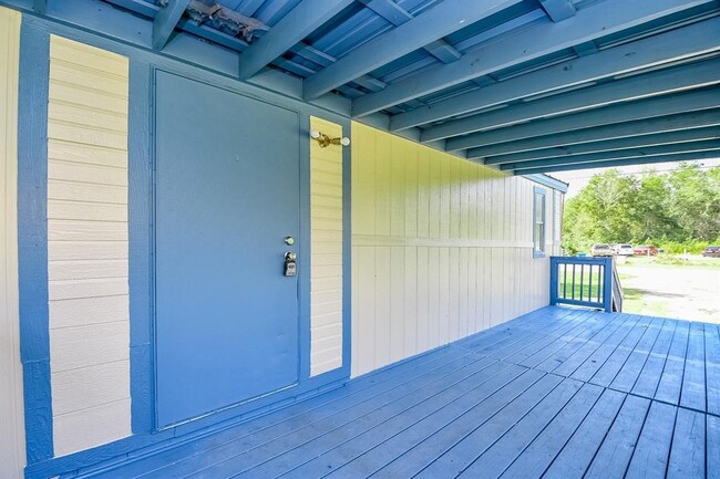 Building Photo - 12579 Roy Harris Loop