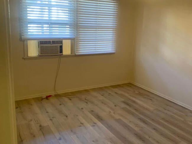 Building Photo - 4652 Colfax Ave