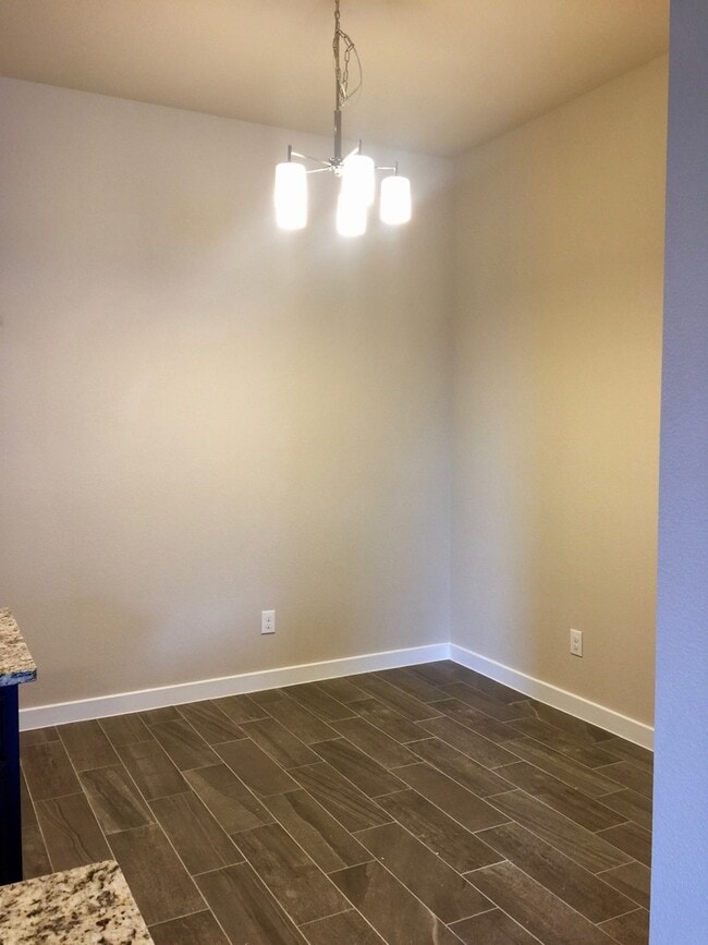 Building Photo - LUXURY DUPLEX LOCATED IN MIDLOTHIAN, TEXAS!