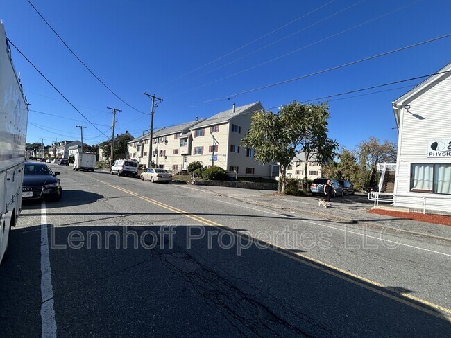 Foto del edificio - 871-871 Middlesex St