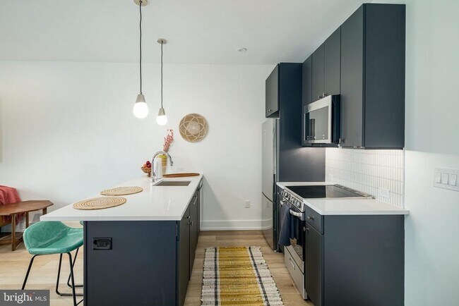 Foto del edificio - 5013 Springfield Ave