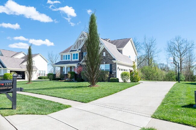 Foto del edificio - 4 Bedroom , 3 full bath with basement