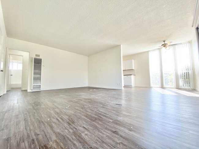 Building Photo - 3432 Mentone Avenue  Los Angeles, CA 90034