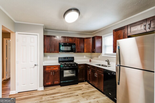 Foto del edificio - 391 Charleston Ln