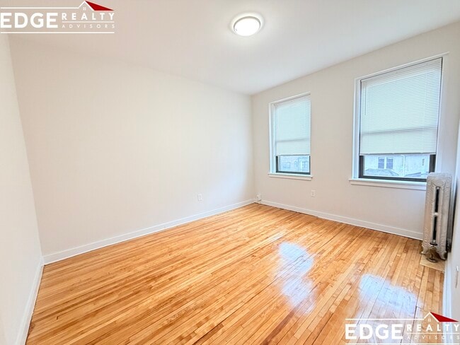 Photo - 160 Strathmore Rd Apartment