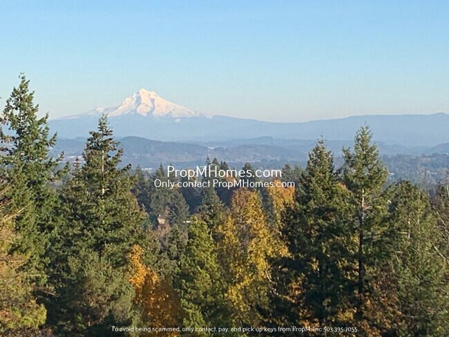 Foto del edificio - Stunning Views of Mt. Hood & Free W/S/G!! ...