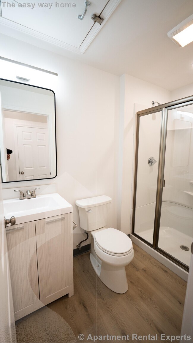 Building Photo - 303 Boston Ave