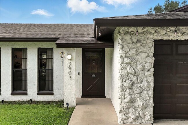 Foto del edificio - 3903 Anderson Rd