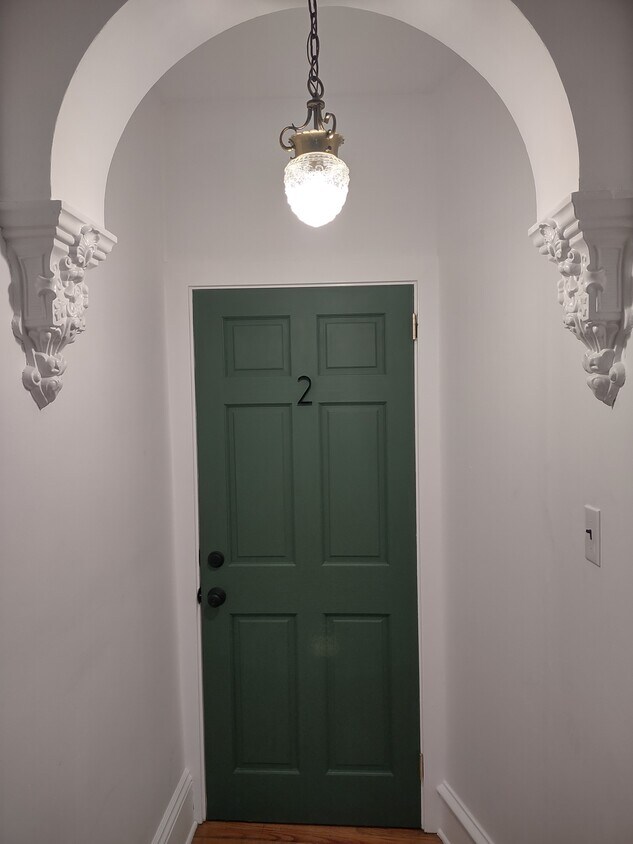 Foto principal - 341 W Walnut St