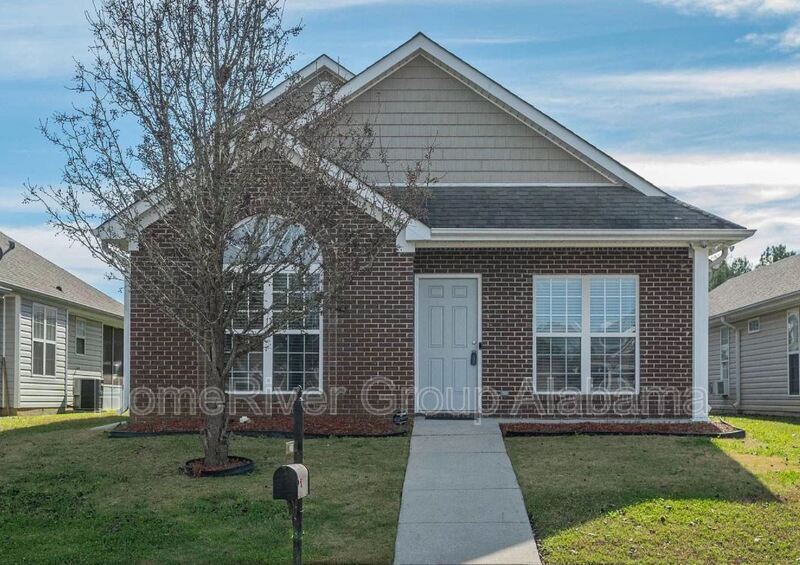 2234 Village Ln, Calera, AL 35040 House Rental in Calera, AL
