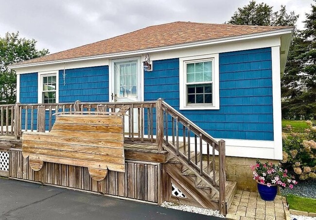 Building Photo - 34 Ellery Ave