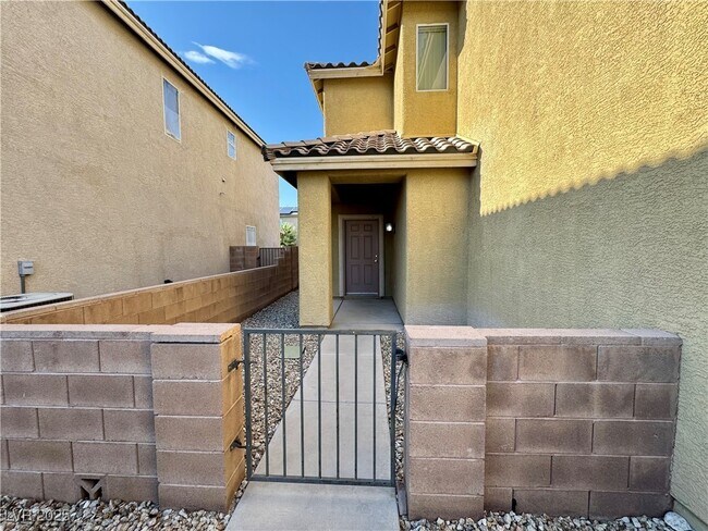 Building Photo - 6422 Pronghorn Ridge Ave