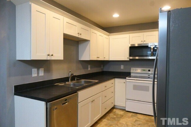 Foto del edificio - 6832 Brack Penny Rd