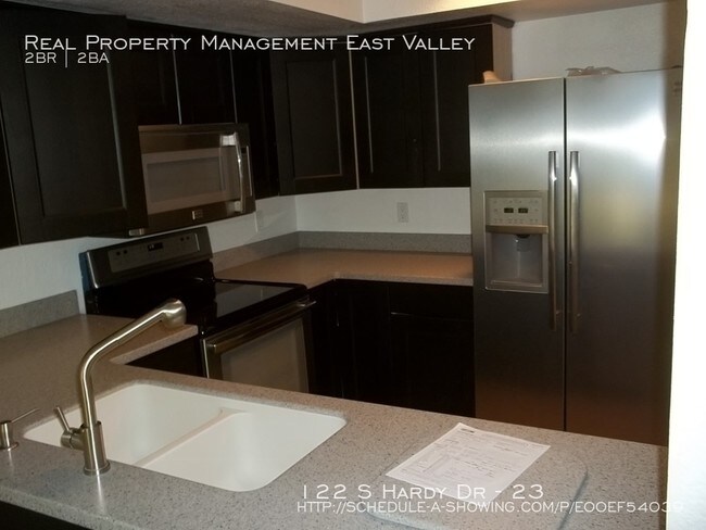 Building Photo - 122 S Hardy Dr