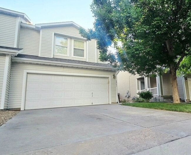Building Photo - 8061 S Kittredge Way