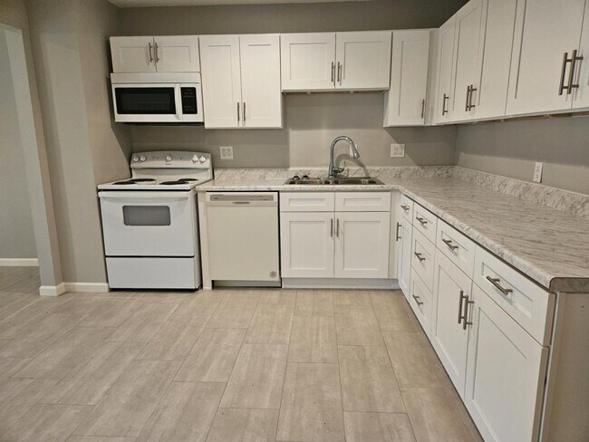 Foto del edificio - 10303 E 78 St