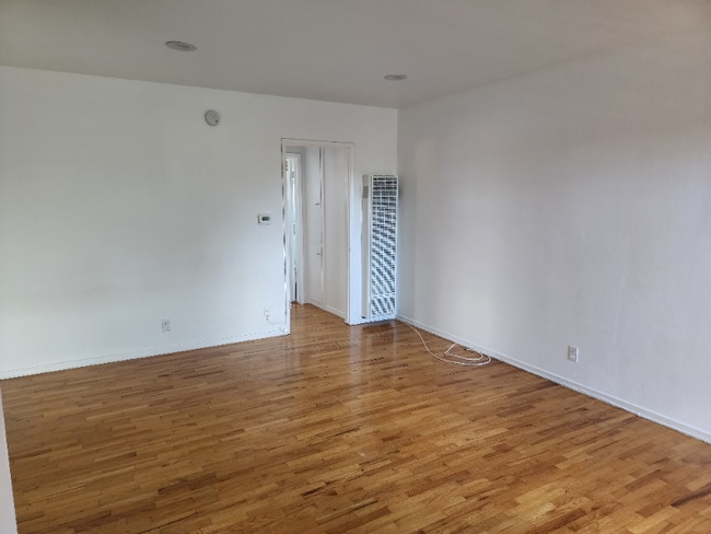 Photo - 1025 Idaho Ave Apartment