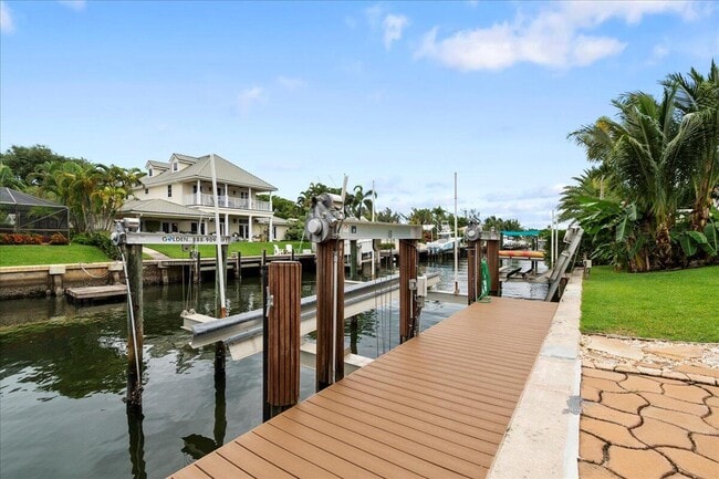 Building Photo - 155 Ebbtide Dr