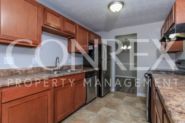 Building Photo - Beautiful Ranch Style Home.