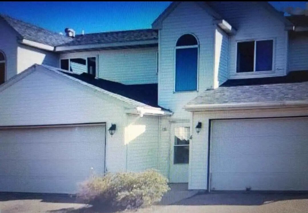 2425 Bostrom Court Townhome #3 - 2425 Bostrom Ct