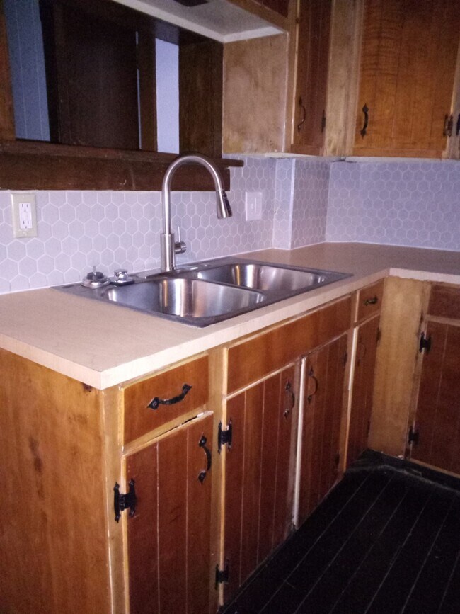 Foto del edificio - 364 S 10th St