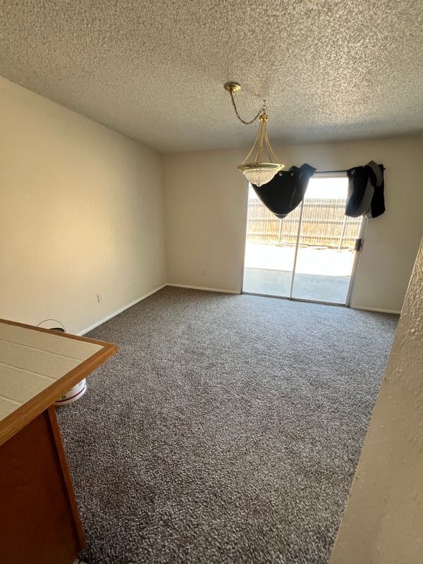 Foto del edificio - 1195 Bautista Ln