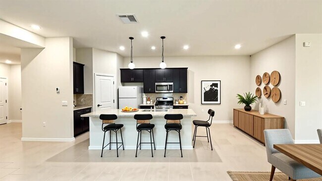 Foto del edificio - 24707 Royal Pike Dr