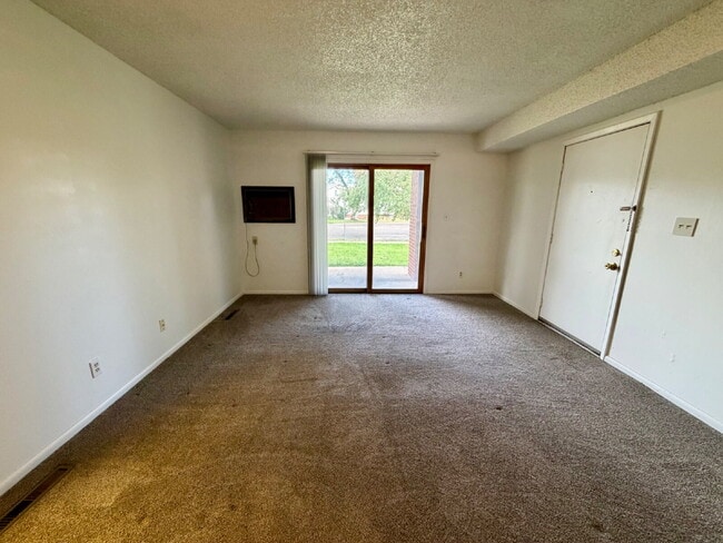 Building Photo - Affordable Two Bedroom Available