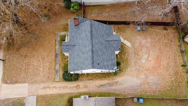 Building Photo - 2 BR 1 BA Home For Rent - Overbrook Histor...