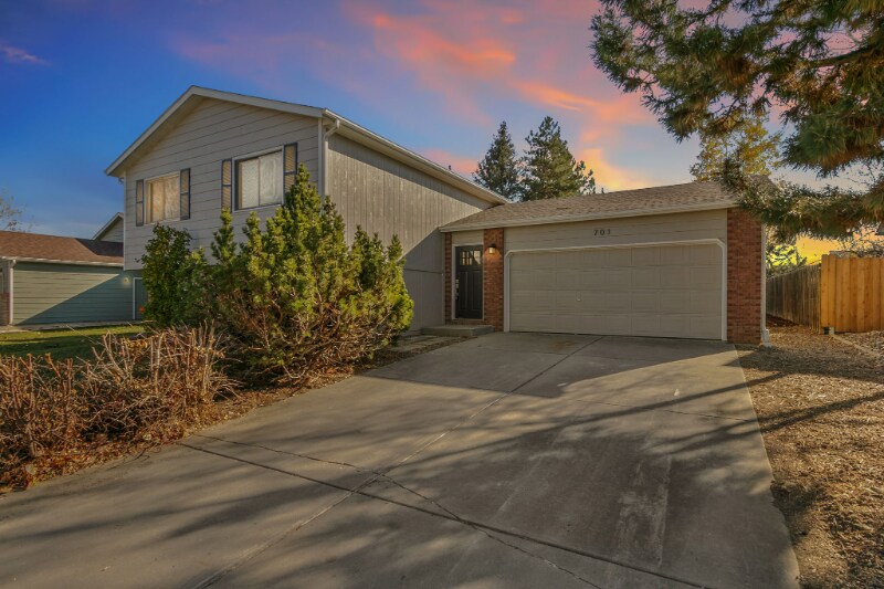 701 Blue Mountain Dr, Fort Collins, CO 80526 House Rental in Fort