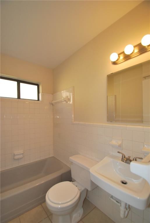 Building Photo - 5004 Live Oak St