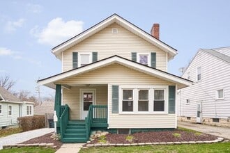 Building Photo - 529 Reed Ave