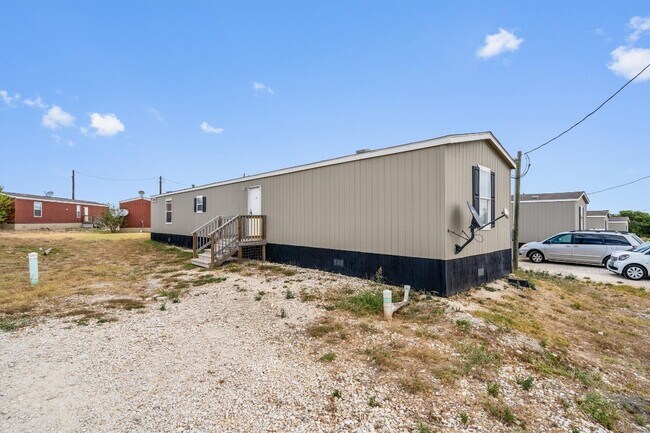 Foto del edificio - 212 China Gdn Ln