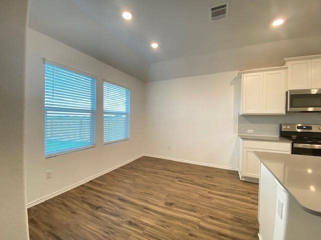 Building Photo - 426 Bluejack Wy