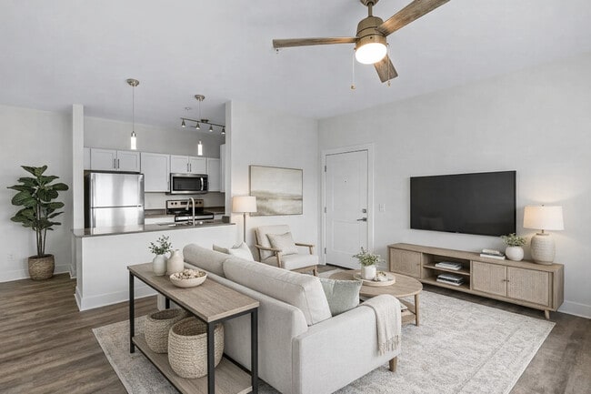 Building Photo - Copper Creek