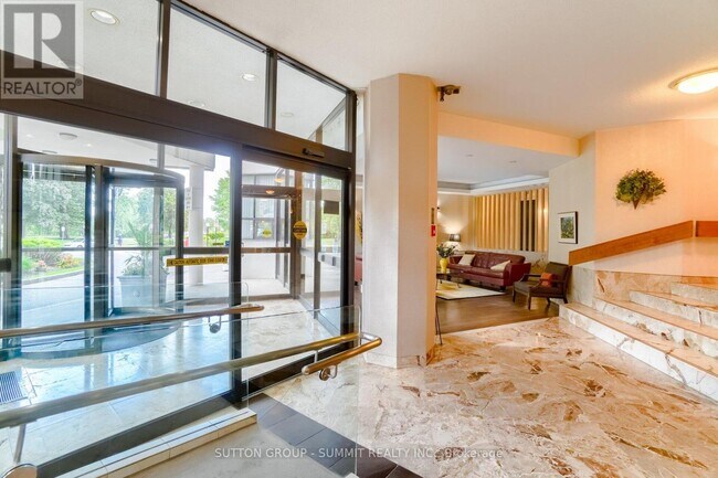 Building Photo - 1333 Bloor St