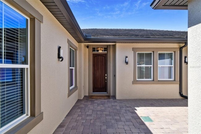 Building Photo - 16736 Broadwater Ave