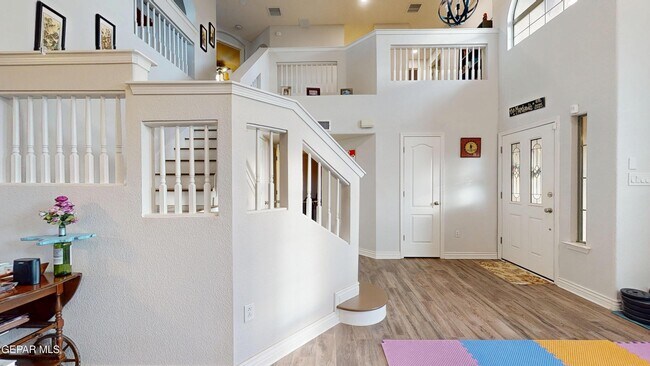 Foto del edificio - 3249 Emerald Point Dr