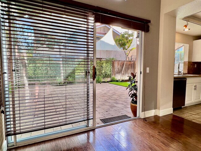 Foto del edificio - 28556 Rancho-Laguna