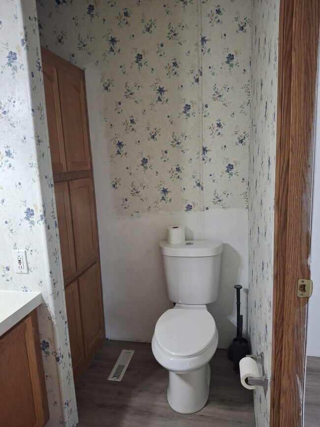 baño principal - 3361 Coykendall Rd