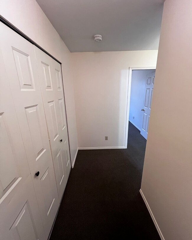 Building Photo - 2500 Quadra St