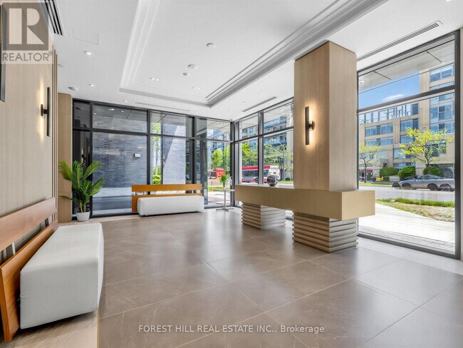 Photo du bâtiment - 700 Sheppard Ave W