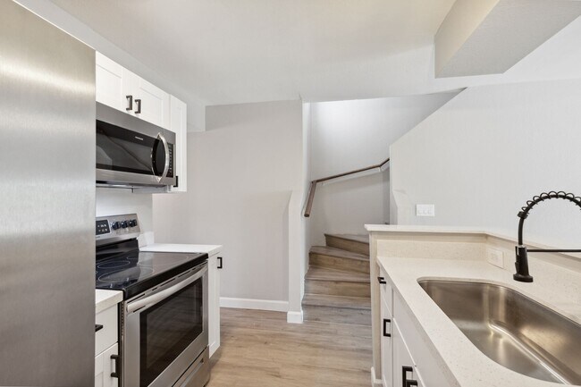 Foto del edificio - DOWNTOWN MESA APARTMENT!