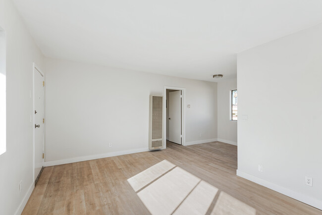 Foto del edificio - 1408 S St Andrews Pl