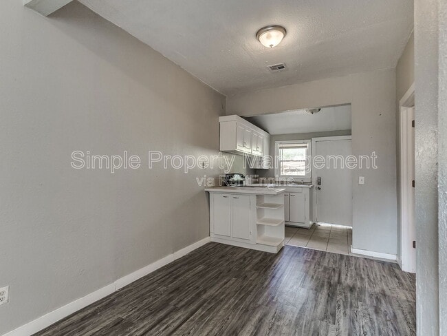 Building Photo - 2345 NW 10th St