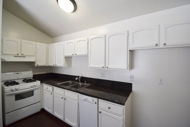 Building Photo - 5744 Colfax Ave