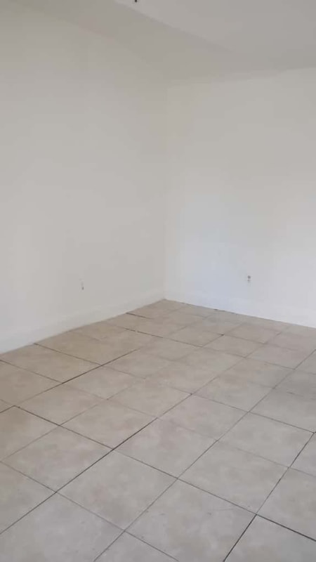 Foto del edificio - 786 NW 75th St