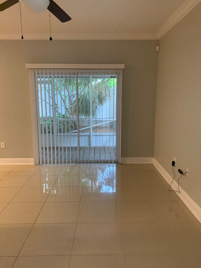 Foto del edificio - 3129 Santorini Ct