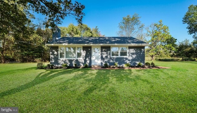 Foto del edificio - 1732 Creek Rd